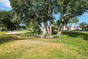 18081 SE Country Club Dr, Jupiter, FL 33469 - Photo 22