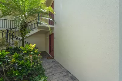 1700 Presidential Way #103, West Palm Beach, FL 33401 - Photo 2