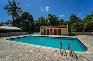 1700 Presidential Way, West Palm Beach, FL 33401 - Photo 32