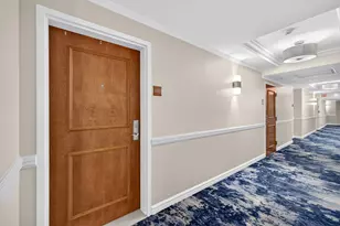 347 N New River Dr E, Fort Lauderdale, FL 33301 - Photo 20