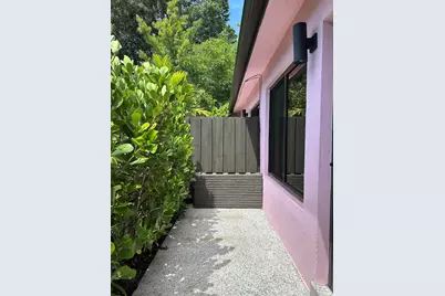 1117 NE 17th, Fort Lauderdale, FL 33304 - Photo 2