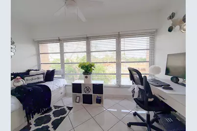 5750 NW 64th Avenue #306, Tamarac, FL 33319 - Photo 16