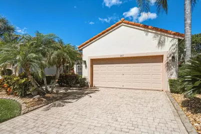 407 NW Granville Street, Port Saint Lucie, FL 34986 - Photo 2