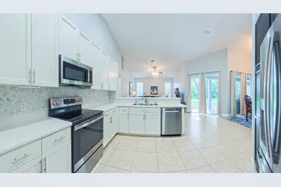 188 SW Fernleaf Trail, Port Saint Lucie, FL 34953 - Photo 6