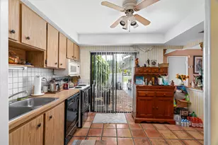 643 Kensington Pl, Wilton Manors, FL 33305 - Photo 6
