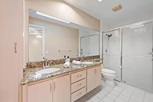 8404 Chapman Oak Ct, Palm Beach Gardens, FL 33410 - Photo 12