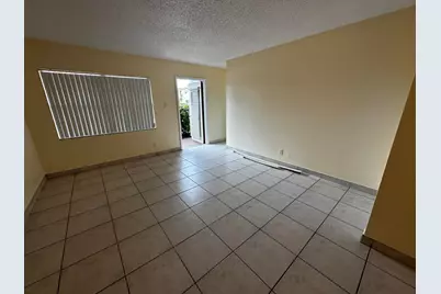 7400 NW 5th Place #105, Margate, FL 33063 - Photo 8