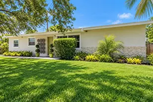 1963 Highland Dr, North Palm Beach, FL 33408 - Photo 1