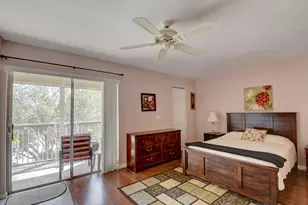400 Village Green Cir W, Palm Springs, FL 33461 - Photo 12