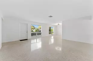 1341 SE 4th Ct, Deerfield Beach, FL 33441 - Photo 4