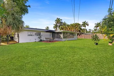 1341 SE 4th Court, Deerfield Beach, FL 33441 - Photo 24