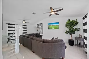 13950 Barberry Ct, Wellington, FL 33414 - Photo 6