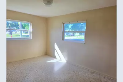 4651 SE Chatham Avenue, Stuart, FL 34997 - Photo 22