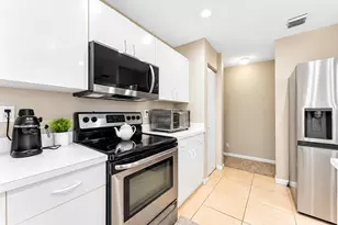 12230 Dartmoor Dr, Wellington, FL 33414 - Photo 12