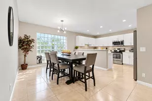 12230 Dartmoor Dr, Wellington, FL 33414 - Photo 10