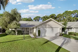 6625 SE Wigeon Ct, Stuart, FL 34997 - Photo 2