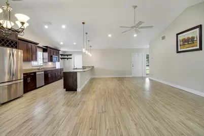 6625 SE Wigeon Court, Stuart, FL 34997 - Photo 8