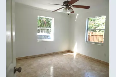 1205 Mathis Street, Lake Worth Beach, FL 33461 - Photo 12