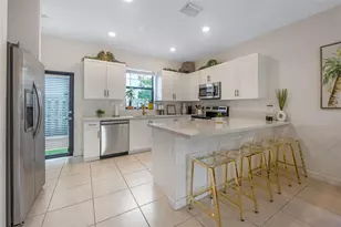 1622 SW 28th Ct, Fort Lauderdale, FL 33315 - Photo 1