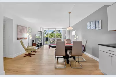 2505 S Ocean Boulevard #305, Palm Beach, FL 33480 - Photo 10