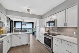 126 Lakeshore Dr, North Palm Beach, FL 33408 - Photo 20