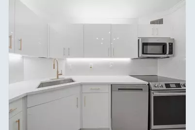3125 Oakland Shores Drive #B203, Oakland Park, FL 33309 - Photo 2