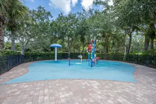 118 Evergrene Pkwy, Palm Beach Gardens, FL 33410 - Photo 32