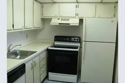 2000 Springdale Boulevard #311, Palm Springs, FL 33461 - Photo 4