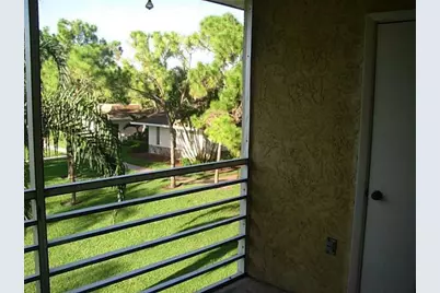 2000 Springdale Boulevard #311, Palm Springs, FL 33461 - Photo 10