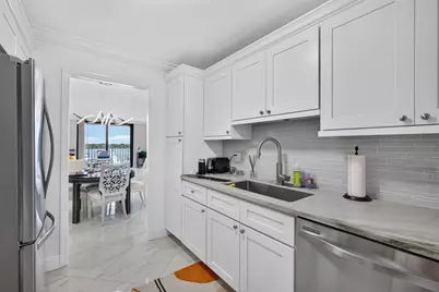 1208 Marine Way #402, North Palm Beach, FL 33408 - Photo 10