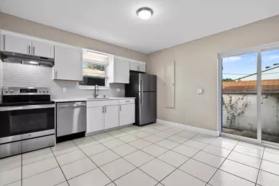 205 Palm Street, Lantana, FL 33462 - Photo 8