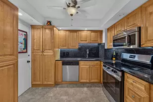 1 Las Olas Circle, Fort Lauderdale, FL 33316 - Photo 16