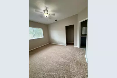 8884 N Isles Circle, Tamarac, FL 33321 - Photo 18