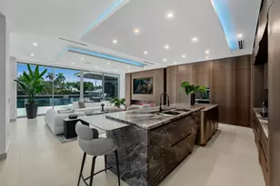 414 Royal Plaza Dr, Fort Lauderdale, FL 33301 - Photo 8