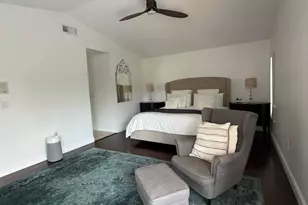 1101 Wilshire Cir E, Pembroke Pines, FL 33027 - Photo 16