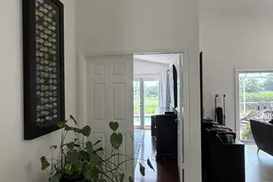1101 Wilshire Cir E, Pembroke Pines, FL 33027 - Photo 12