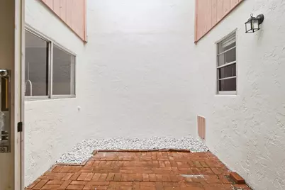 581 NW 47th Avenue, Delray Beach, FL 33445 - Photo 14