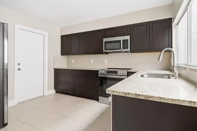 581 NW 47th Avenue, Delray Beach, FL 33445 - Photo 16