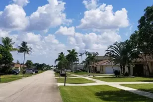 788 Ryanwood Dr, West Palm Beach, FL 33413 - Photo 24