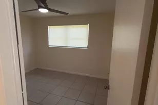 307 Northlake Dr, North Palm Beach, FL 33408 - Photo 4