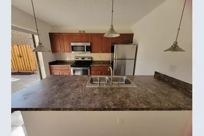 588 Green Springs Place #588, West Palm Beach, FL 33409 - Photo 4