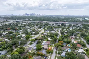 2380 SW 15th St, Fort Lauderdale, FL 33312 - Photo 32