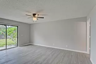 9184 Roan Ln, West Palm Beach, FL 33403 - Photo 14