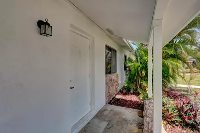 9184 Roan Lane, West Palm Beach, FL 33403 - Photo 2