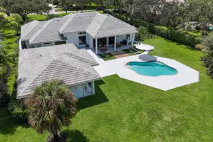 5664 High Flyer Rd S, Palm Beach Gardens, FL 33418 - Photo 4