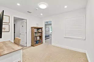 5664 High Flyer Rd S, Palm Beach Gardens, FL 33418 - Photo 42