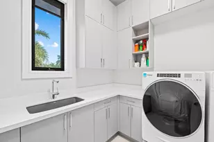 301 NE 23rd Ave, Fort Lauderdale, FL 33305 - Photo 32
