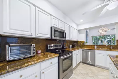 412 Coral Cove Drive, North Palm Beach, FL 33408 - Photo 18