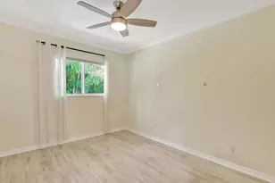 3841 NE 6th Dr, Boca Raton, FL 33431 - Photo 26