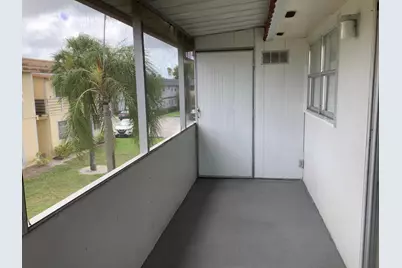 189 Saxony D, Delray Beach, FL 33446 - Photo 10